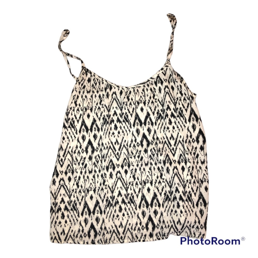 H&M Black and white patterned tank
